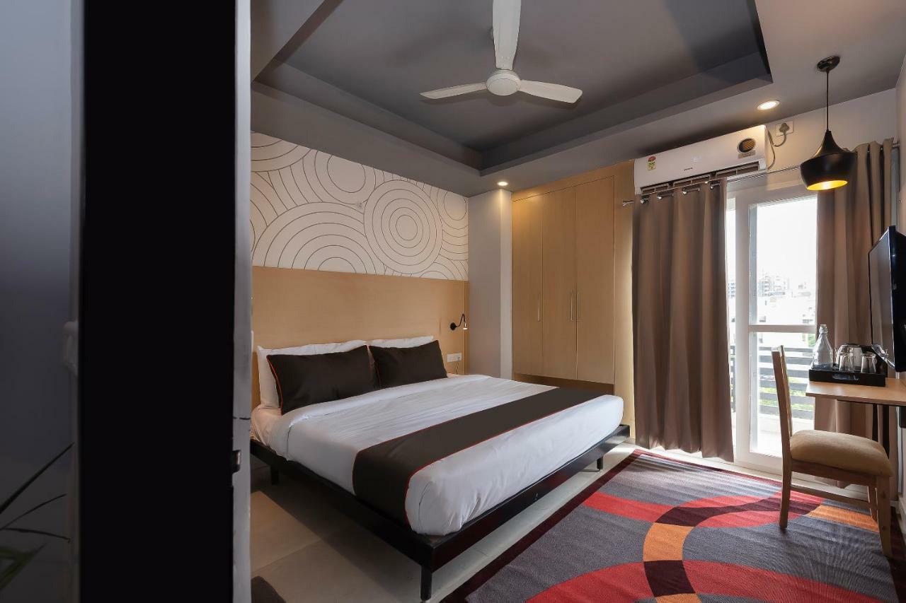 Collection O 162 Vardhman International Hotel Gurgaon Exterior foto