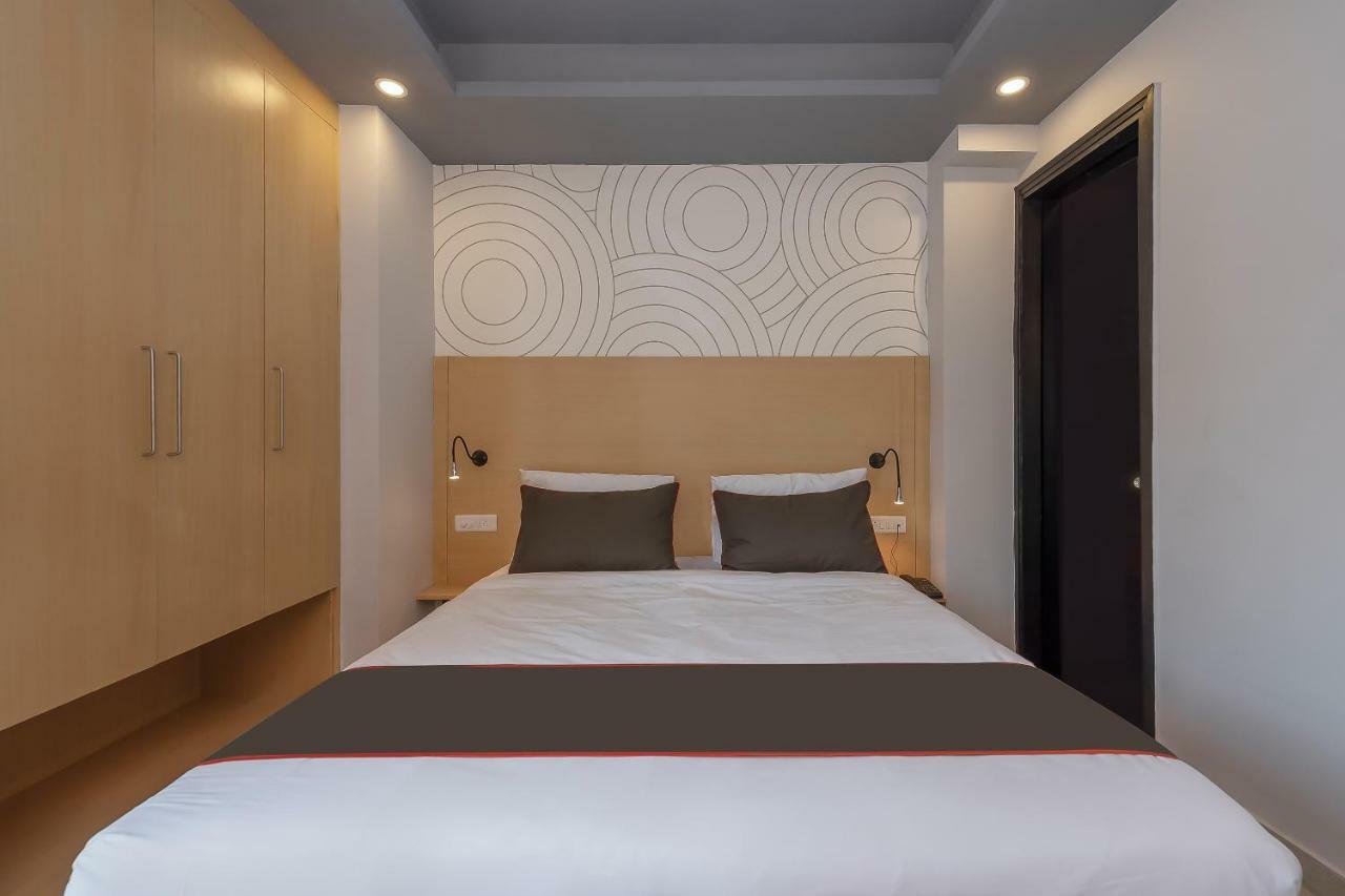 Collection O 162 Vardhman International Hotel Gurgaon Exterior foto