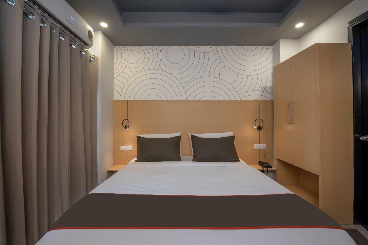 Collection O 162 Vardhman International Hotel Gurgaon Exterior foto